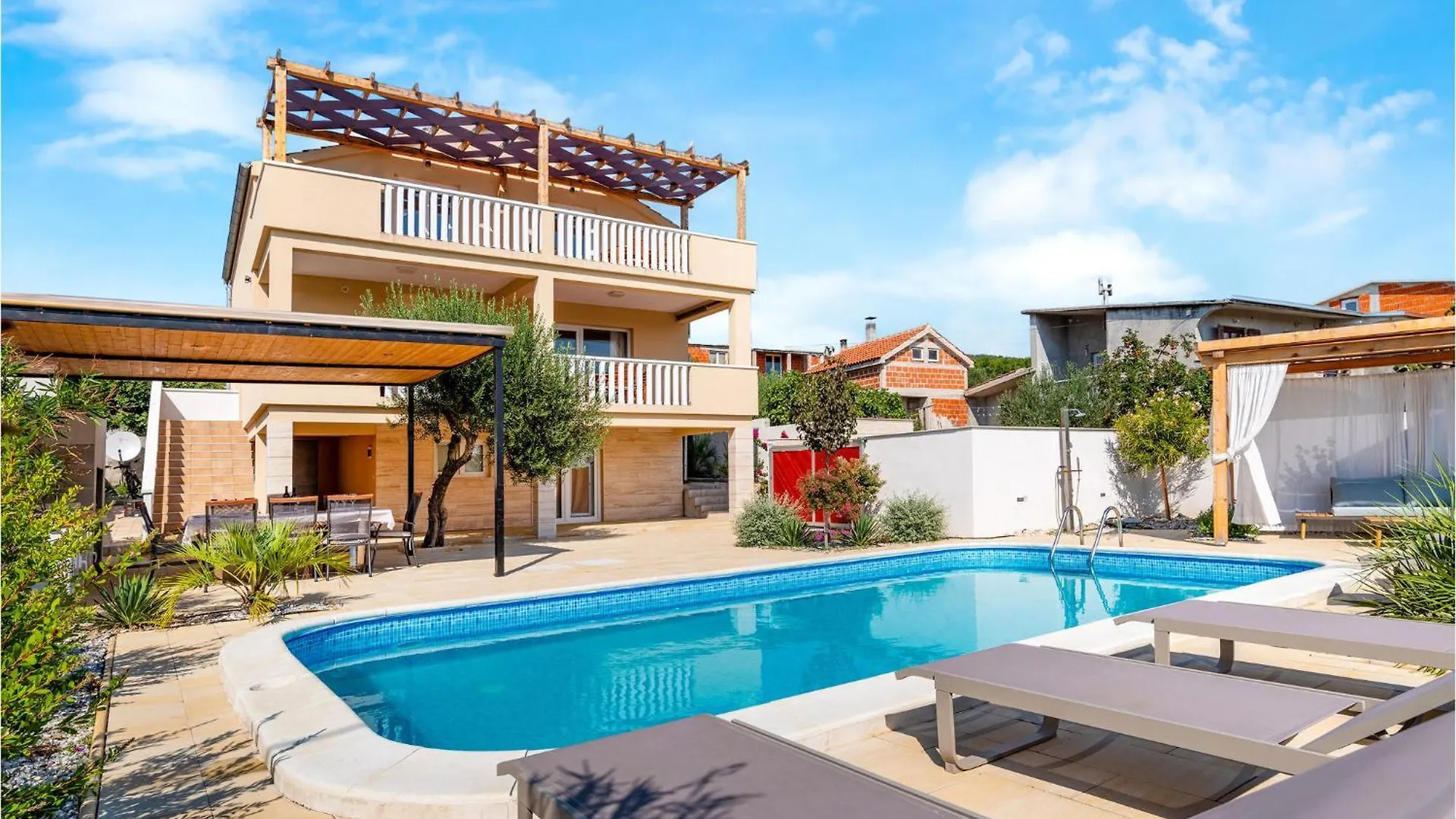 Beautiful Home In Posedarje With Wifi