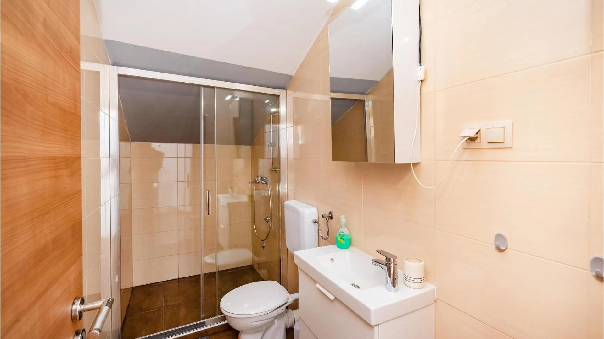 Beautiful Home In Posedarje With Wifi 0*,  Croatia