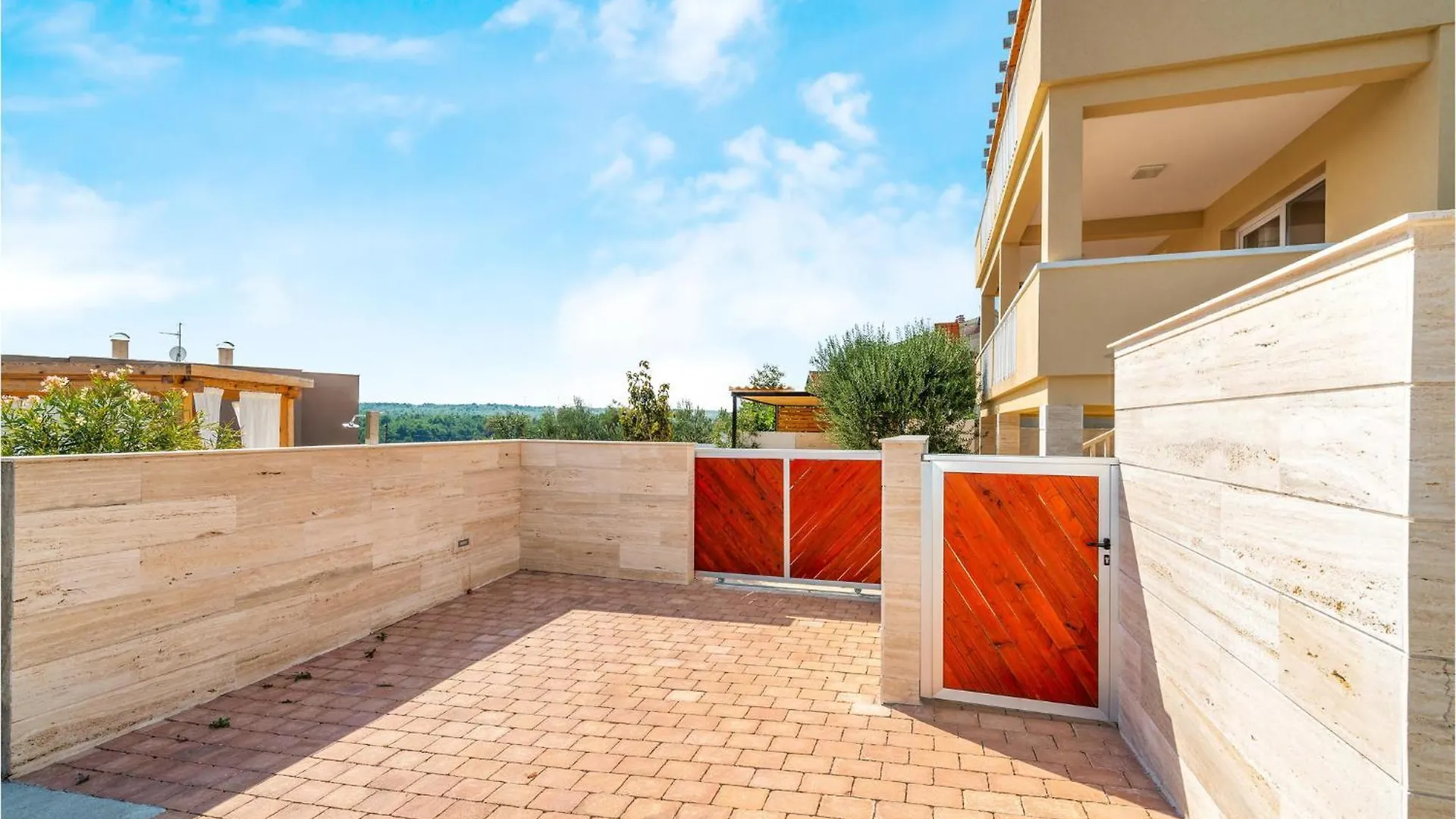 Beautiful Home In Posedarje With Wifi Holiday home